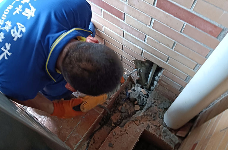 水管漏水维修